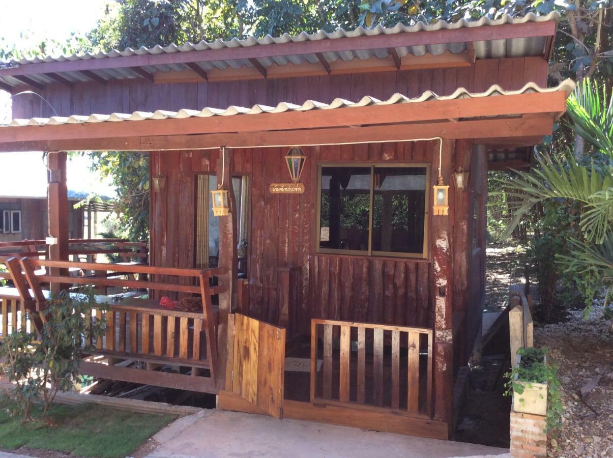 Settee Homestay Нан Екстер'єр фото