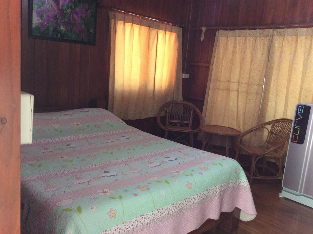Settee Homestay Нан Екстер'єр фото