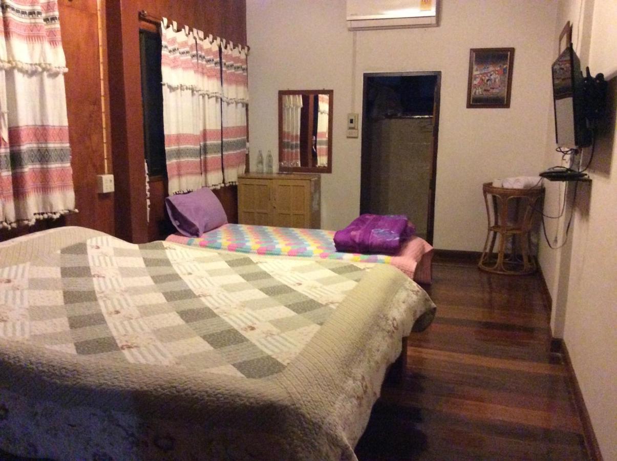 Settee Homestay Нан Екстер'єр фото